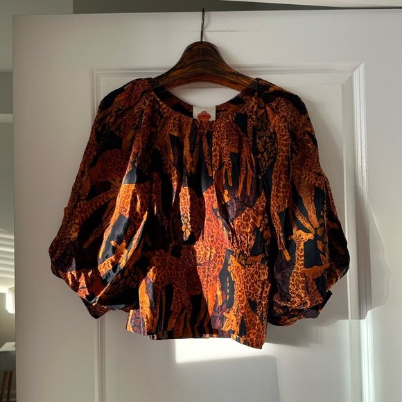 Farm Rio Black Giraffes Puff Sleeve Blouse - Picture 5 of 8